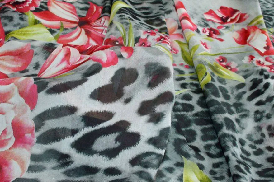 PANNELLO MISTO SETA FANTASIA ANIMALIER GRIGIA