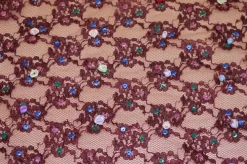 PIZZO BORDEAUX CON FIORELLINI