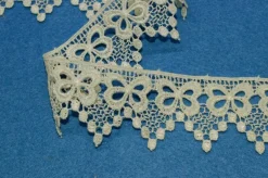 PIZZO MACRAME FIOCCO PANNA ALTEZZA 3.5 CM
