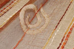 SCAMPOLO ORGANZA STROPICCIATA CON APPLICAZIONI IN CINIGLIA