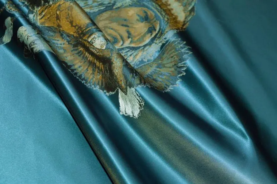 SCAMPOLO RASONE CON RICAMO JACQUARD INDIANO
