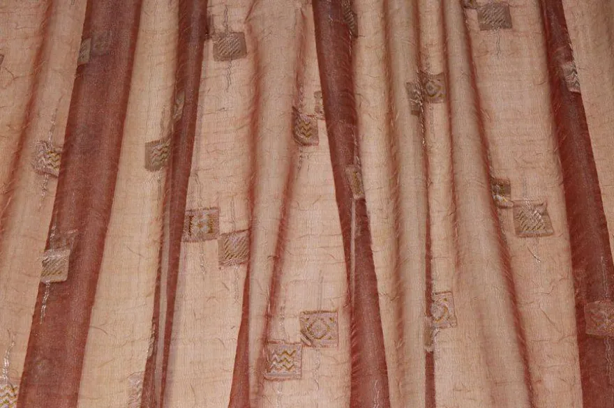 SCAMPOLO TENDA ORGANZA EFFETTO STROPICCIATO ROSSO SCURO CANGIANTE