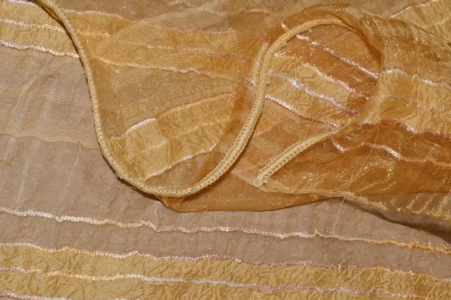 SCAMPOLO TENDA ORGANZA RIGATA ORO