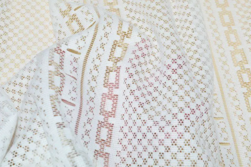 TENDINO BIANCO CON RICAMO GEOMETRICO