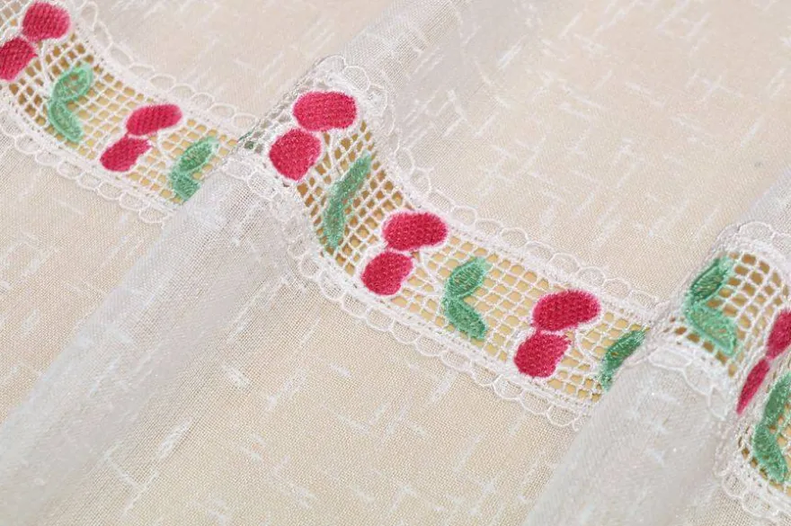 TENDINO CON INCASSO PIZZO MACRAME' CILIEGIE