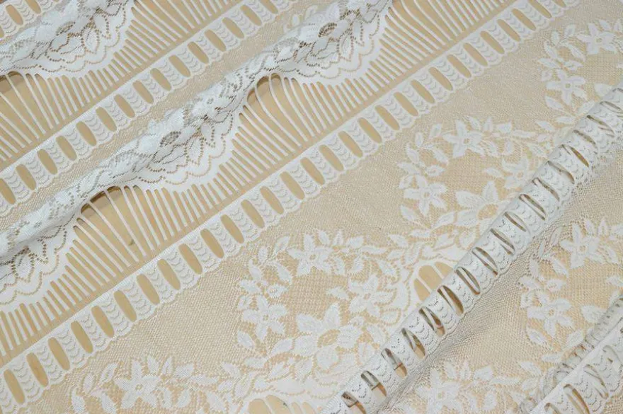 TENDINO CON RICAMO BIANCO FLOREALE