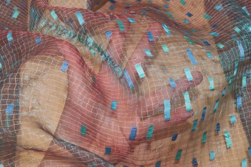 TENDINO ORGANZA AZZURRO CANGIANTE ROSSO