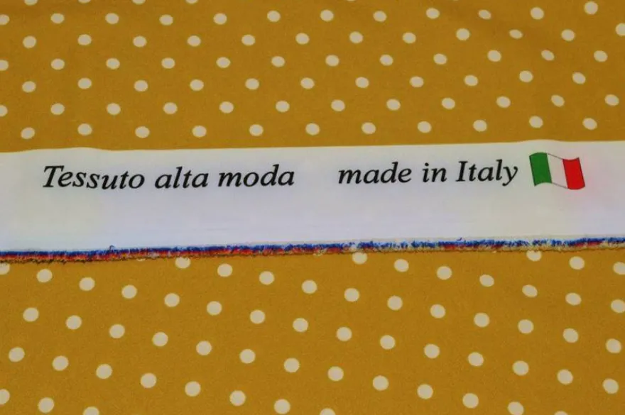 TESSUTO CREPE ELASTICIZZATO FONDO SENAPE BOLLO PANNA