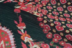 TESSUTO CREPON DISEGNO CASHMERE FUCSIA