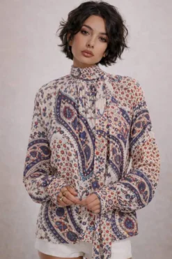 TESSUTO CREPON DISEGNO CASHMERE BIANCO E BLU