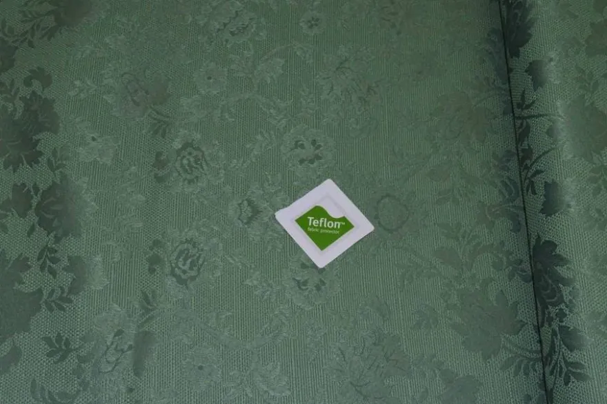TESSUTO JACQUARD ANTIMACCHIA VERDONE