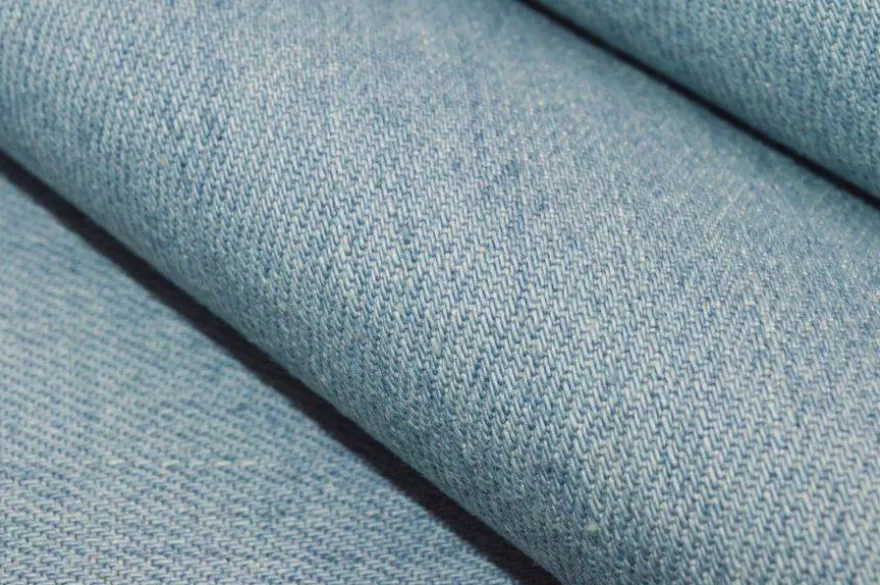 TESSUTO JEANS STRETCH AZZURRO CHIARO TRATTATO
