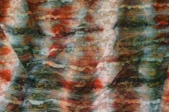TESSUTO PIZZO CON VOLANT SFUMATO ROSSO VERDE