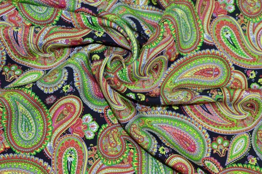 TESSUTO PURA VISCOSA DISEGNO CASHMERE VERDE ROSA