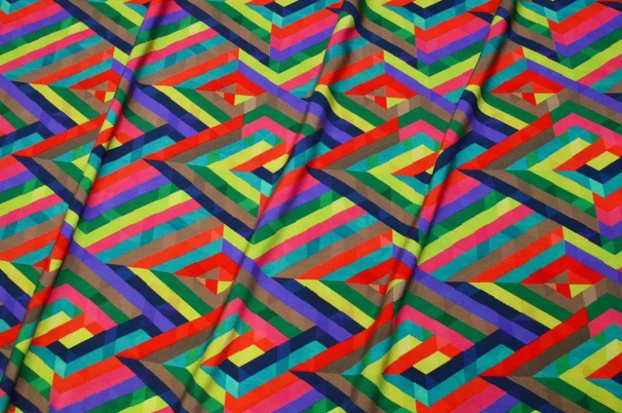 TESSUTO PURA VISCOSA FANTASIA GEOMETRICA