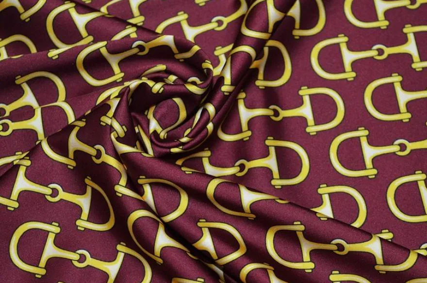 TESSUTO RASATELLO STREATCH FANTASIA ALTA MODA BORDEAUX
