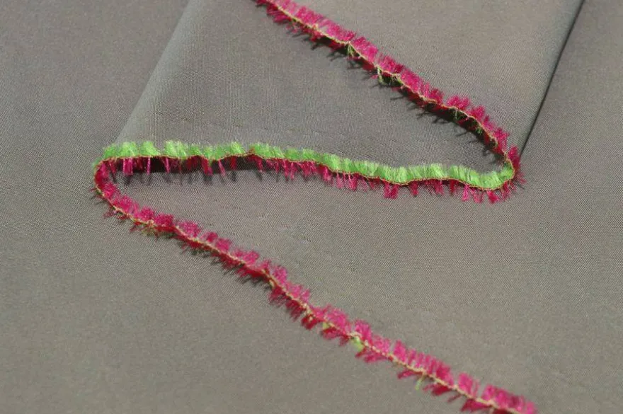 TESSUTO TAFFETÀ CANGIANTE FUSCIA VERDE
