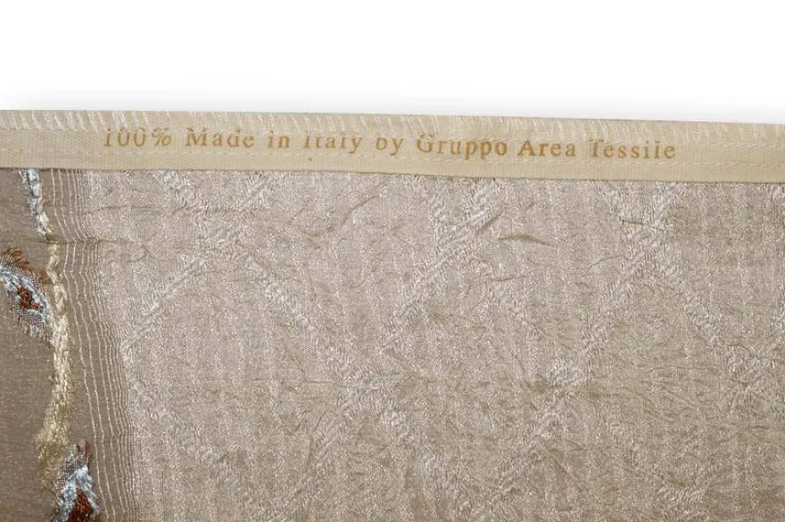 TESSUTO TENDA BEIGE CON FIORI AZZURRI RICAMATI
