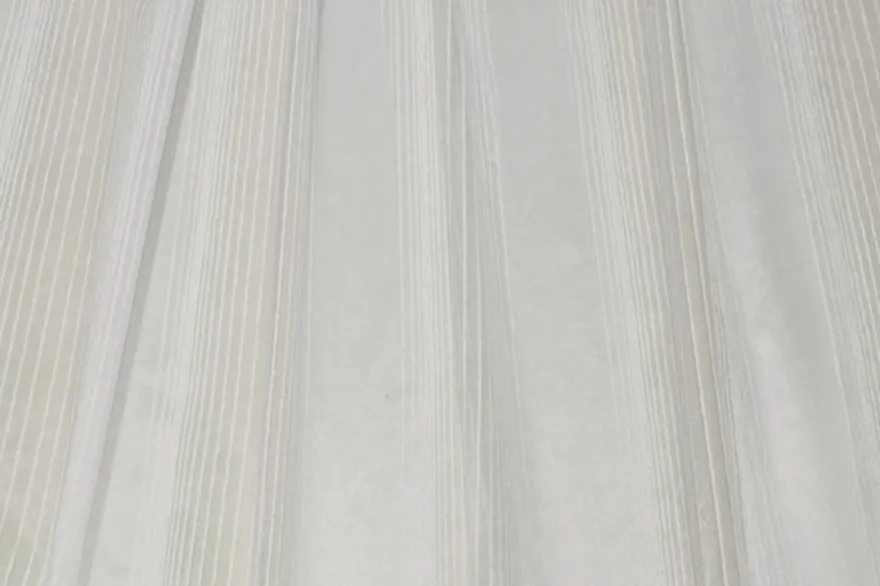 TESSUTO TENDA ORGANZA CON RIGHINA IN CINIGLIA