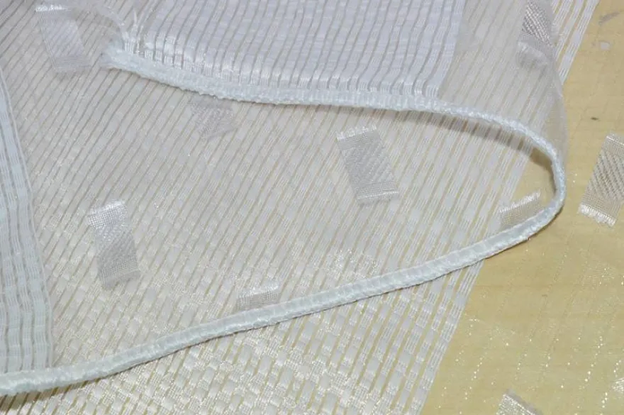 TESSUTO TENDA ORGANZA FANTASIA GEOMETRICA BIANCA