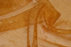 TESSUTO TENDA ORGANZA STROPICCIATA CON RICAMO