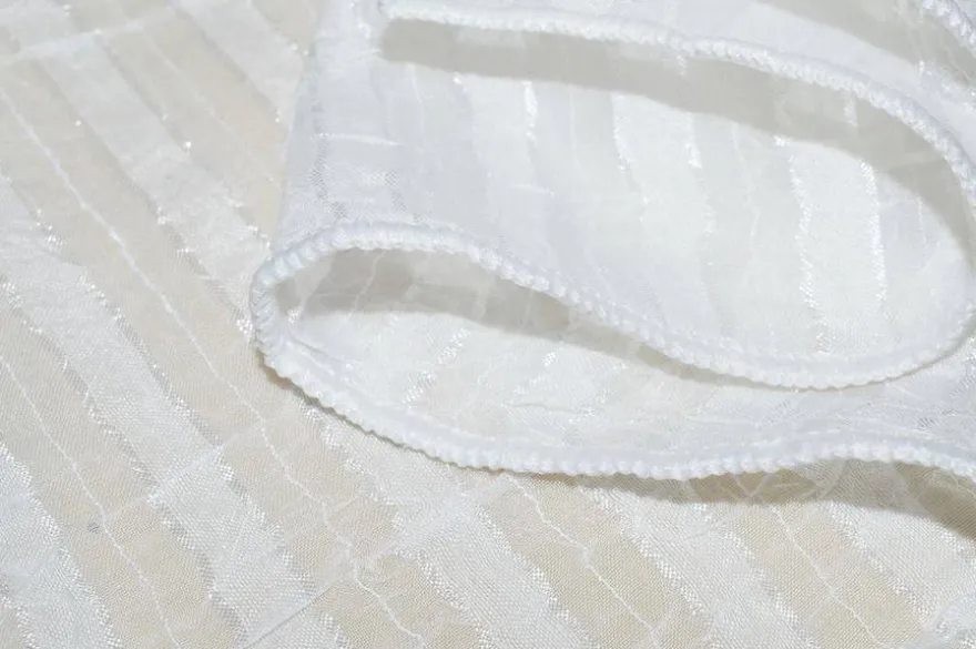 TESSUTO TENDA ORGANZA STROPICCIATA RIGHINA BIANCA