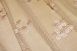 TESSUTO TENDA ORGANZA STROPICCIATA CON FIORE RICAMATO