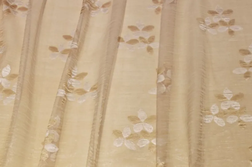 TESSUTO TENDA ORGANZA STROPICCIATA CON FIORE RICAMATO