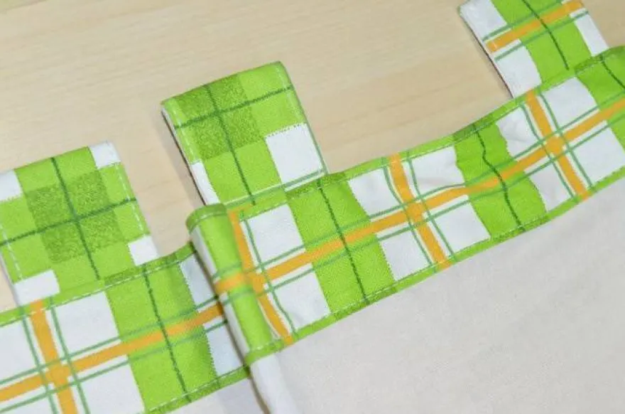 TESSUTO TENDINO FANTASIA GRANO VERDE