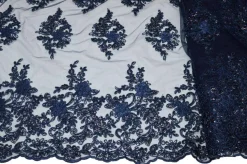 TESSUTO TULLE RICAMATO CON PAILLETTES