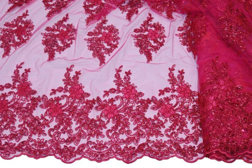 TESSUTO TULLE RICAMATO CON PAILLETTES
