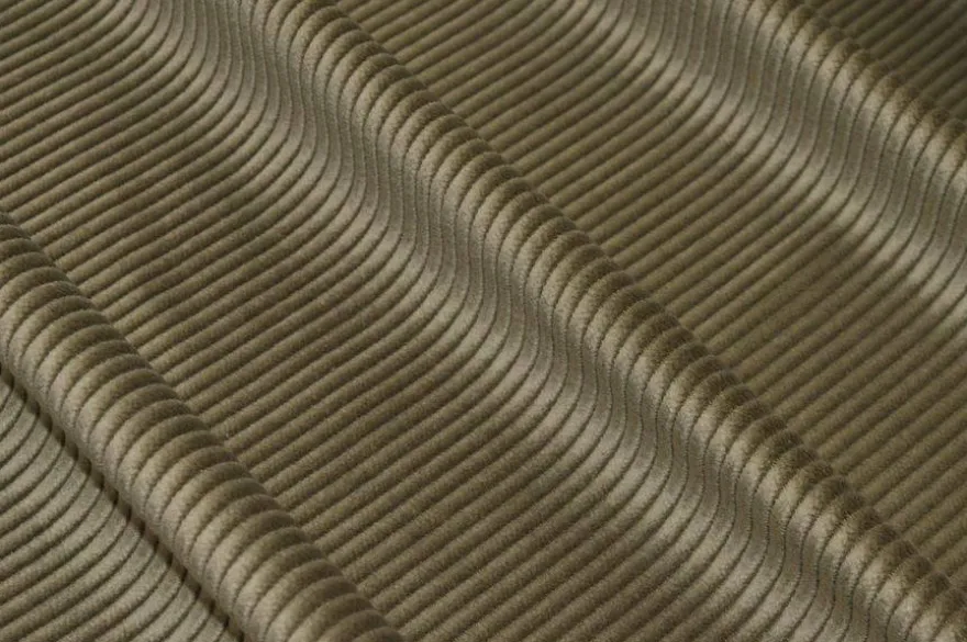 TESSUTO VELLUTO PURO COTONE A COSTE 450 RIGHE VERDE MILITARE