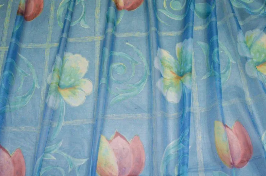 TESSUTO VELO STAMPA FIORE FONDO AZZURRO