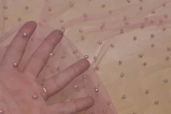 TULLE ROSA CON PERLINE APPLICATE